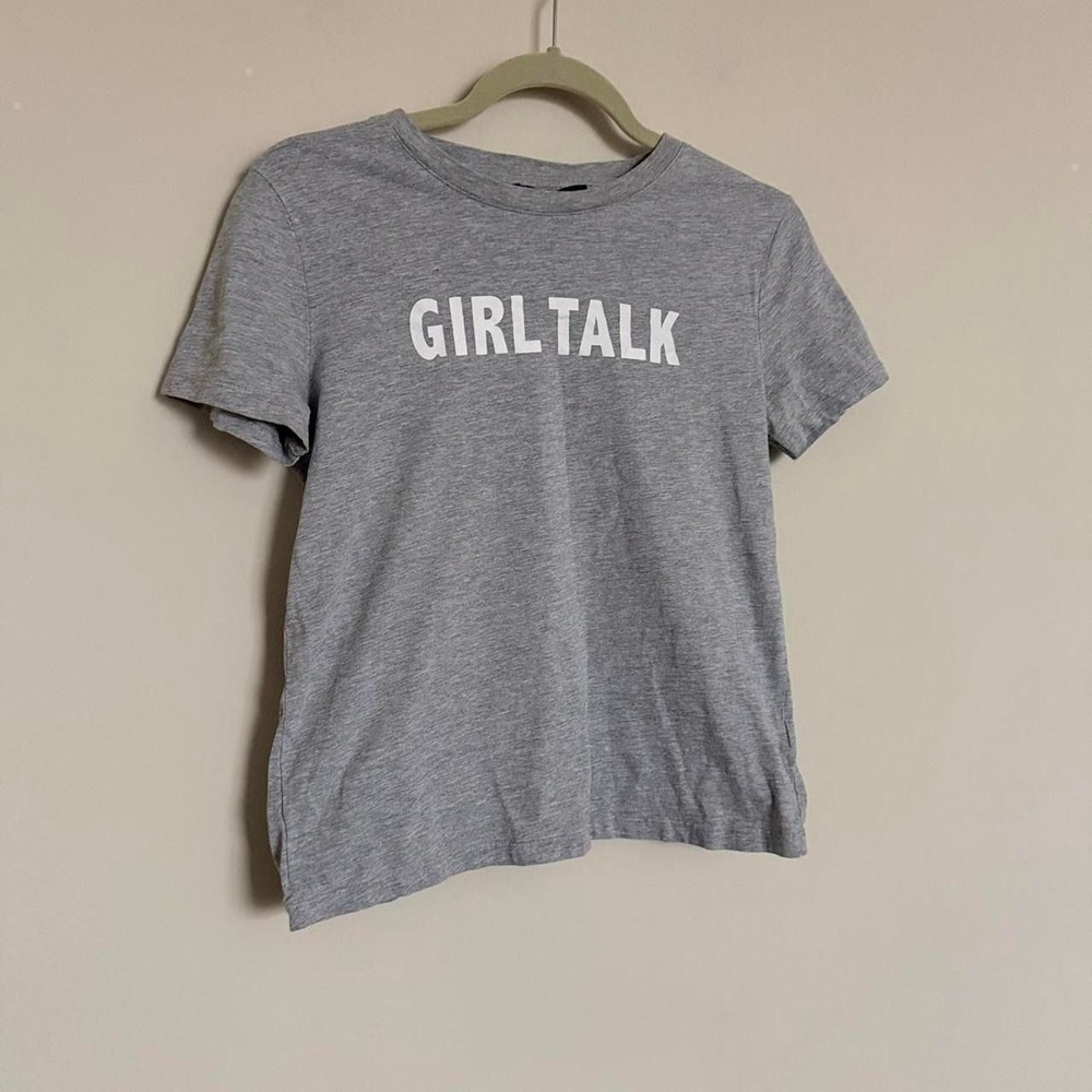 Forever 21 Girl Talk Graphic‎ Tee Gray T-Shirt Size Small Casual Streetwear